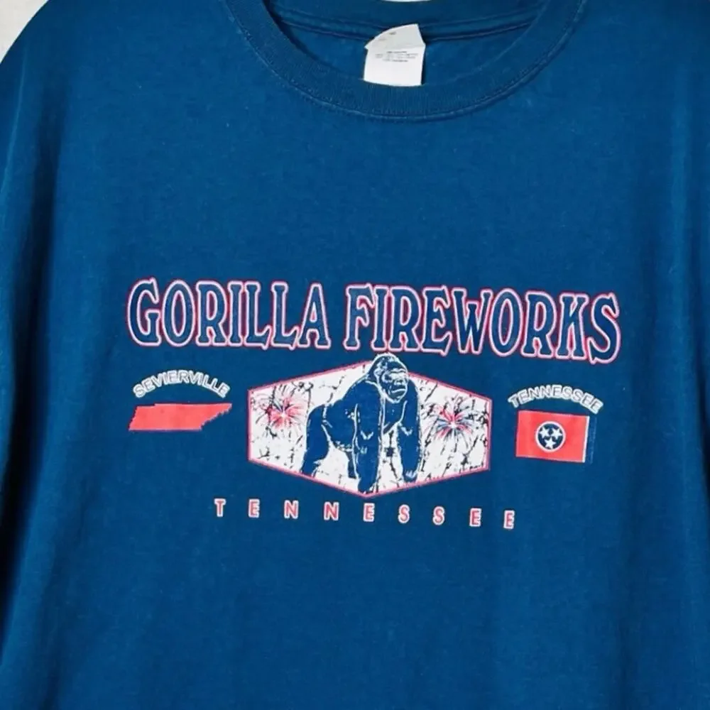 Anvil Gorilla Fireworks Sevierville Tennessee Graphic T-Shirt Size XL - Picture 3 of 6